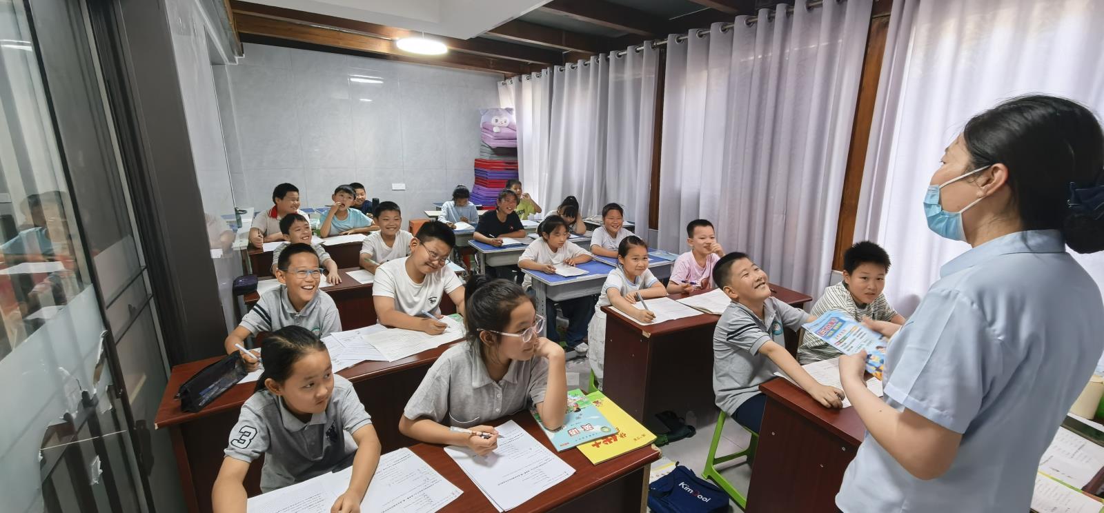 桓台农商银行索镇支行开展青少年金融知识宣讲活动.jpg 桓台农商银行索镇支行开展青少年金融知识宣讲活动.jpg